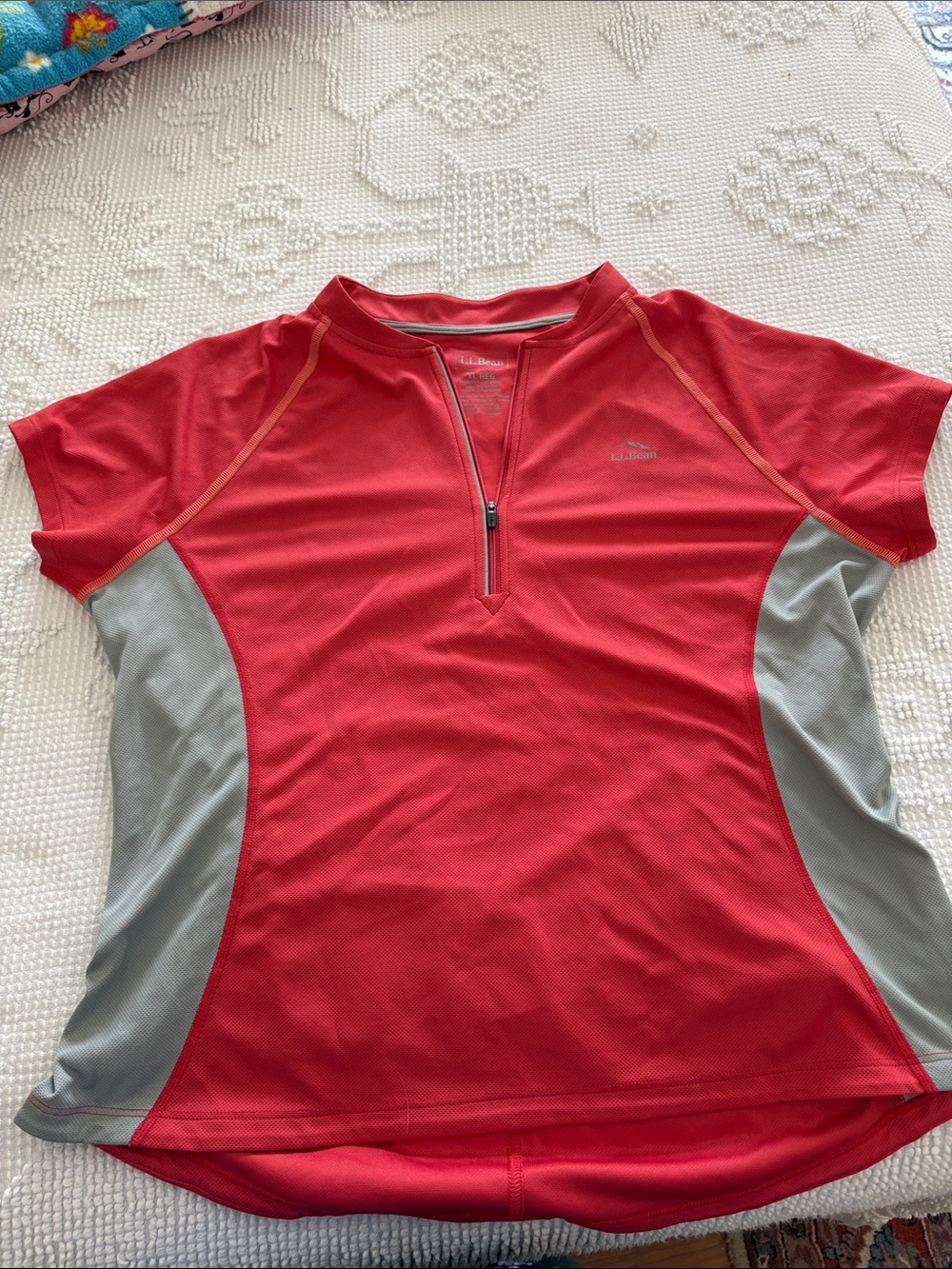 L.L. Bean Women's Red Short-Sleeve Cycling jersey with Gray Panels
